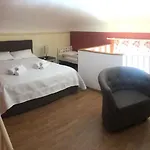 Ampelos